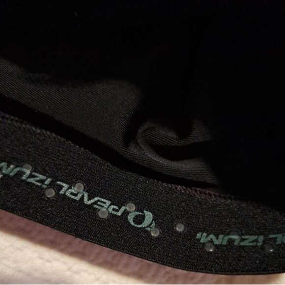 Pearl Izumi Select womens size XL padded cycling shorts, black leg grippers, EUC - Picture 3 of 7